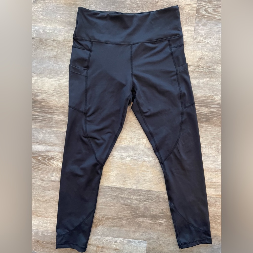 NEW ZYIA Light n Tight High Rise
8-10 Black Ankle 7/8
